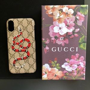 Gucci Kingsnake Print iPhone X case